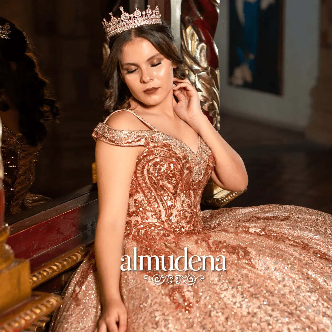 Vestido de 15 Rosegold Sin Hombros Brillante de Gala